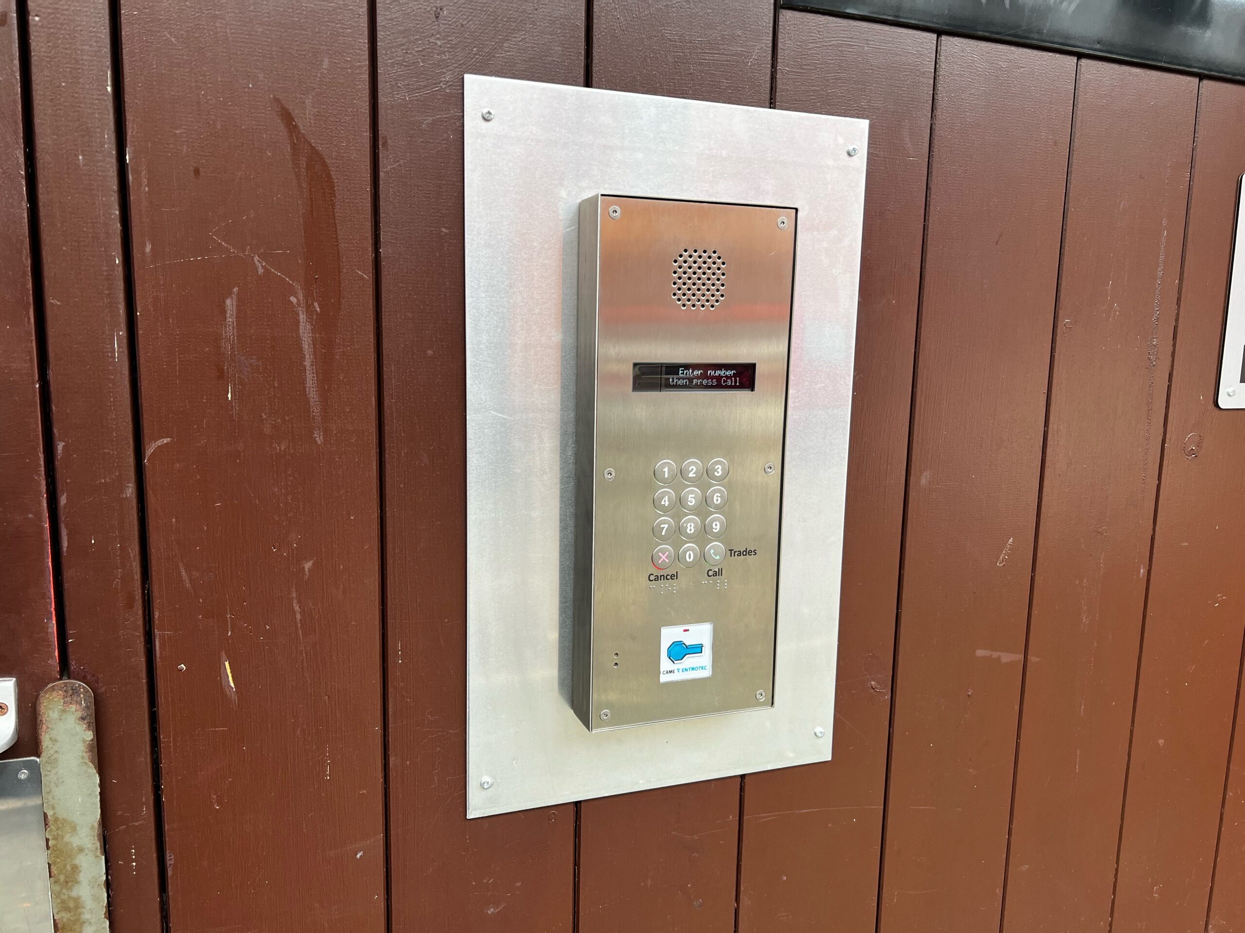 CCTV-Door-Access